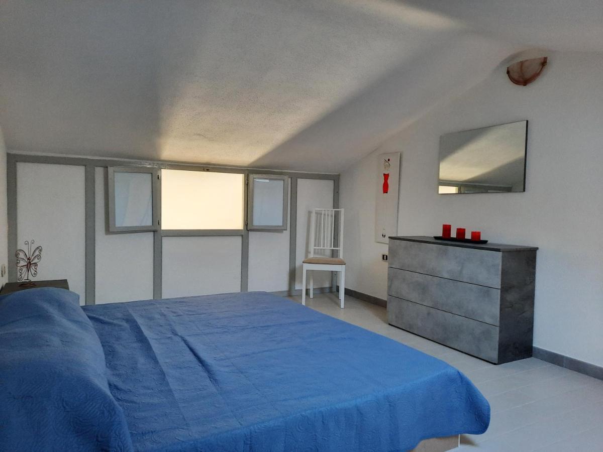 Vila Casa Elias Orosei Exteriér fotografie