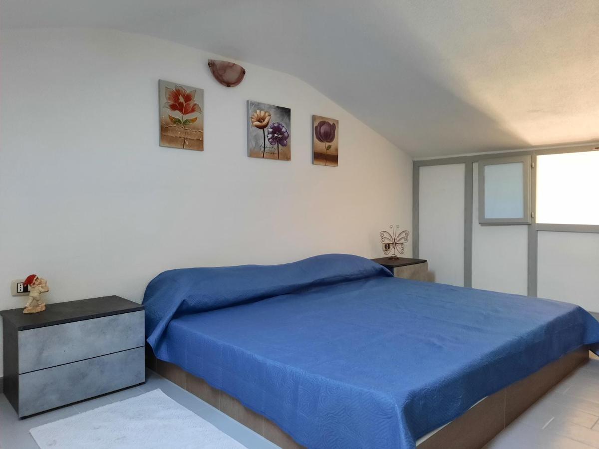 Vila Casa Elias Orosei Exteriér fotografie