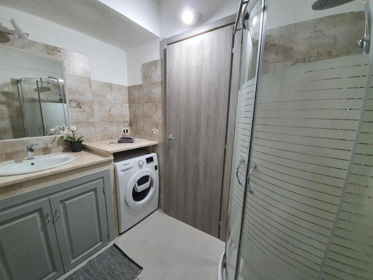 Vila Casa Elias Orosei Exteriér fotografie